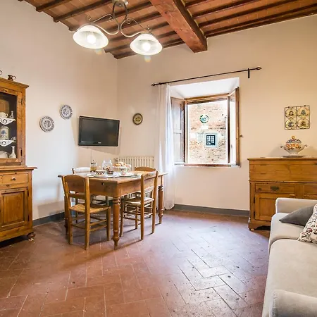 Casa Al Cantone דירה *